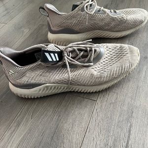 Adidas Alphabounce mens shoe
